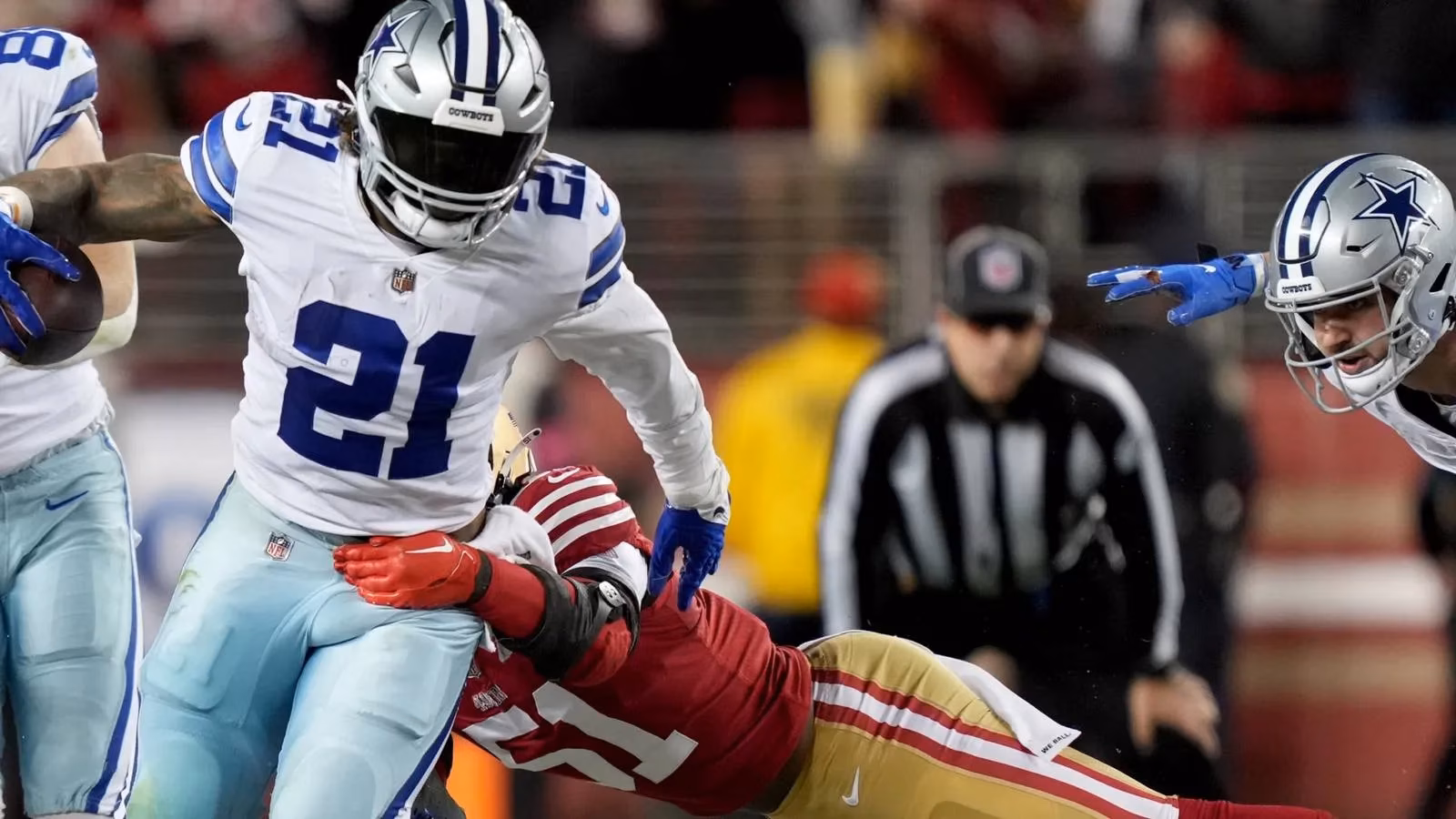 the-twilight-journeys-star-nfl-running-backs-who-changed-teams-late-in-their-careers-image-0